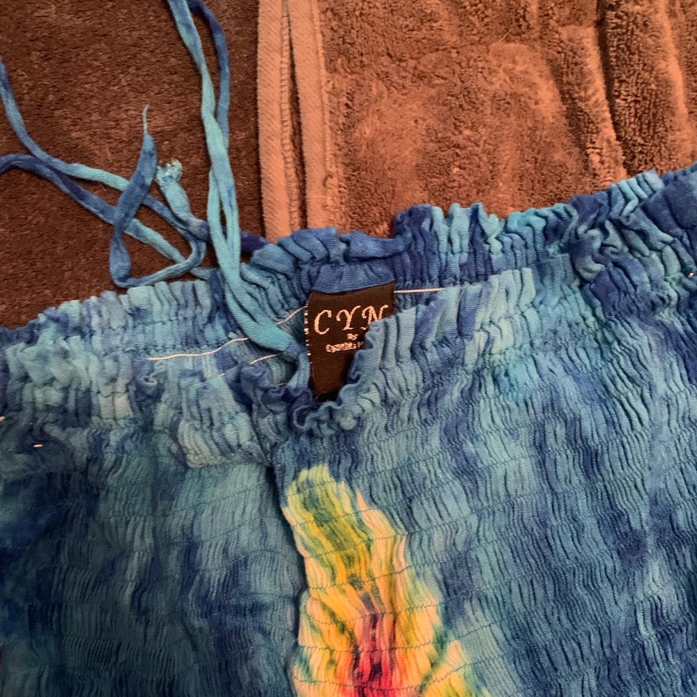 Dress - Picture 3 of 3